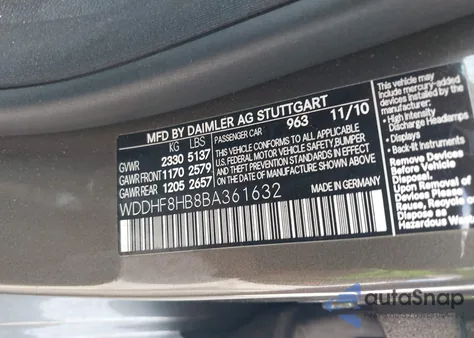 2011 Mercedes-Benz E 350 4Matic z USA, uszkodzony, nr VIN WDDHF8HB8BA361632